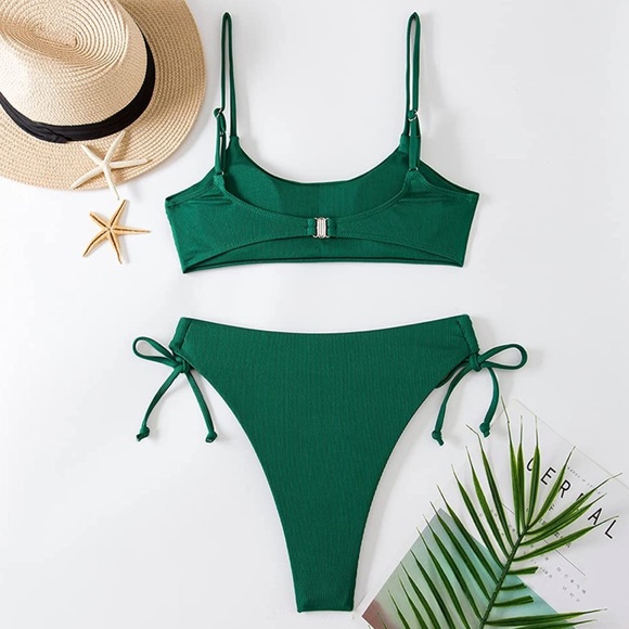 Deep Green Bikini Set - Picture 2 of 8